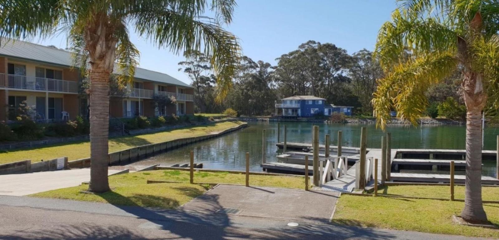 The Moorings Resort Tomakin Exterior photo